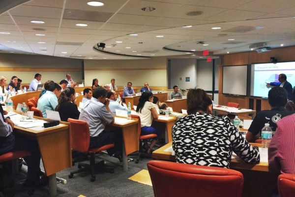 ESADE BUSINESS SCHOOL, CAMPUS MIAMI, Octubre 2015 - Horacio Marchand